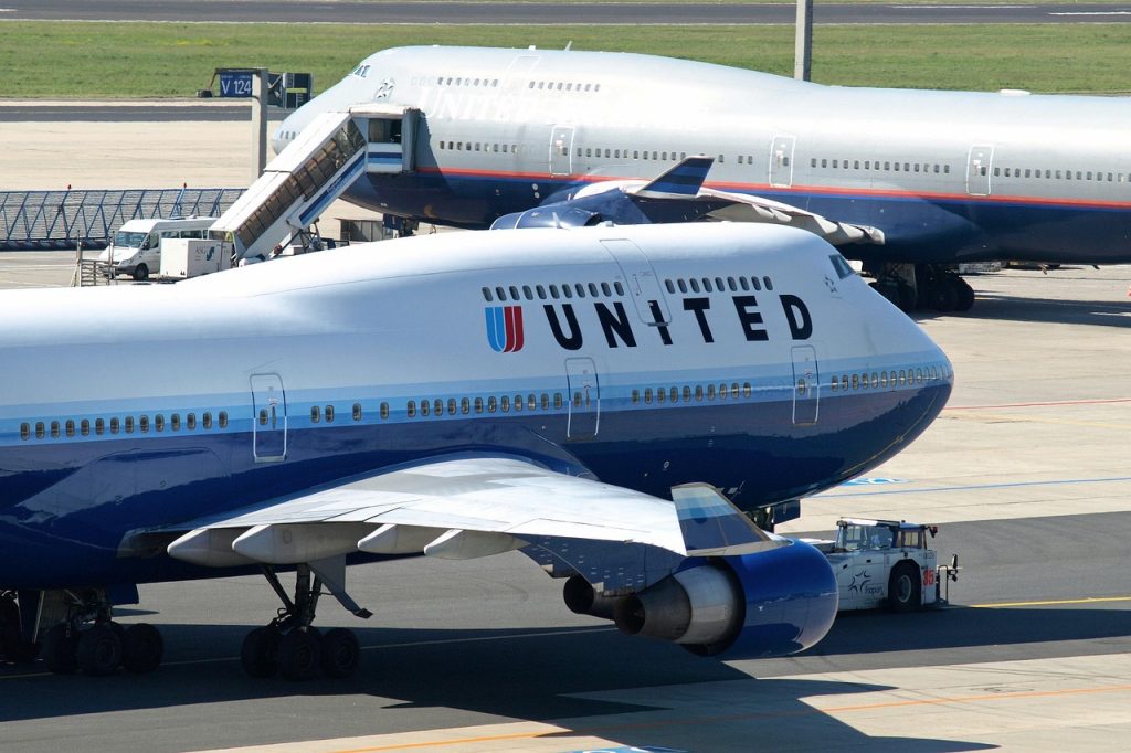 boeing 747, aircraft, plane, airport, boeing, airplane, aviation, travel, transport, transportation, jumbo jet, united airlines, clearance, boeing 747, united airlines, united airlines, united airlines, united airlines, united airlines